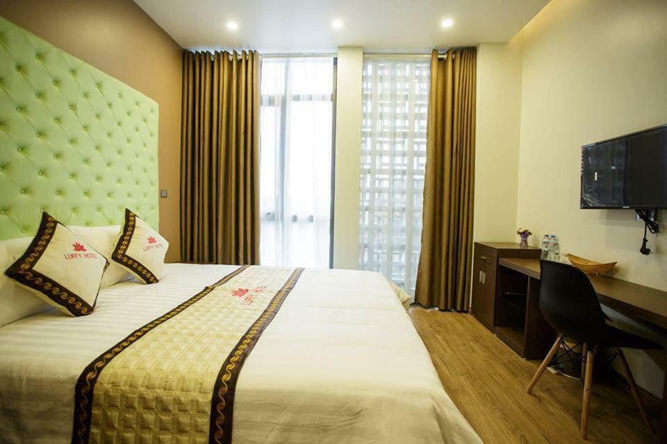 Luffy Hotel Uong Bi 外观 照片